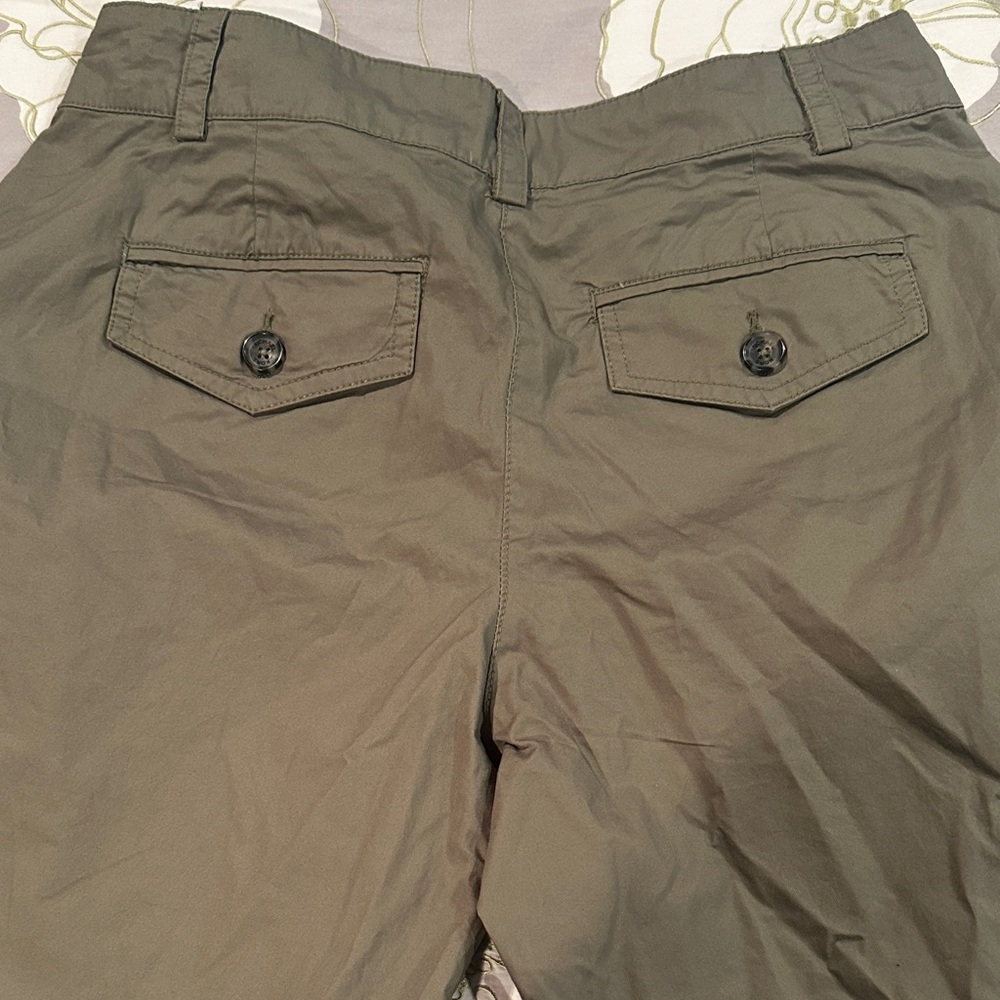 Michael Kors Women’s Green Cargo Pants- Size 8 - Picture 4 of 4